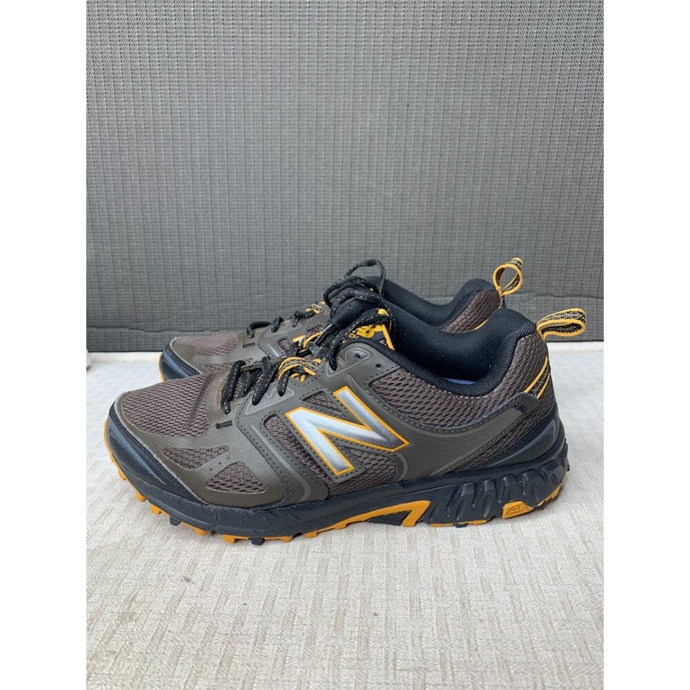 New Balance 412 V3 Men's Size 8 4E Trail Brown/Yellow Running Shoes Lightweight